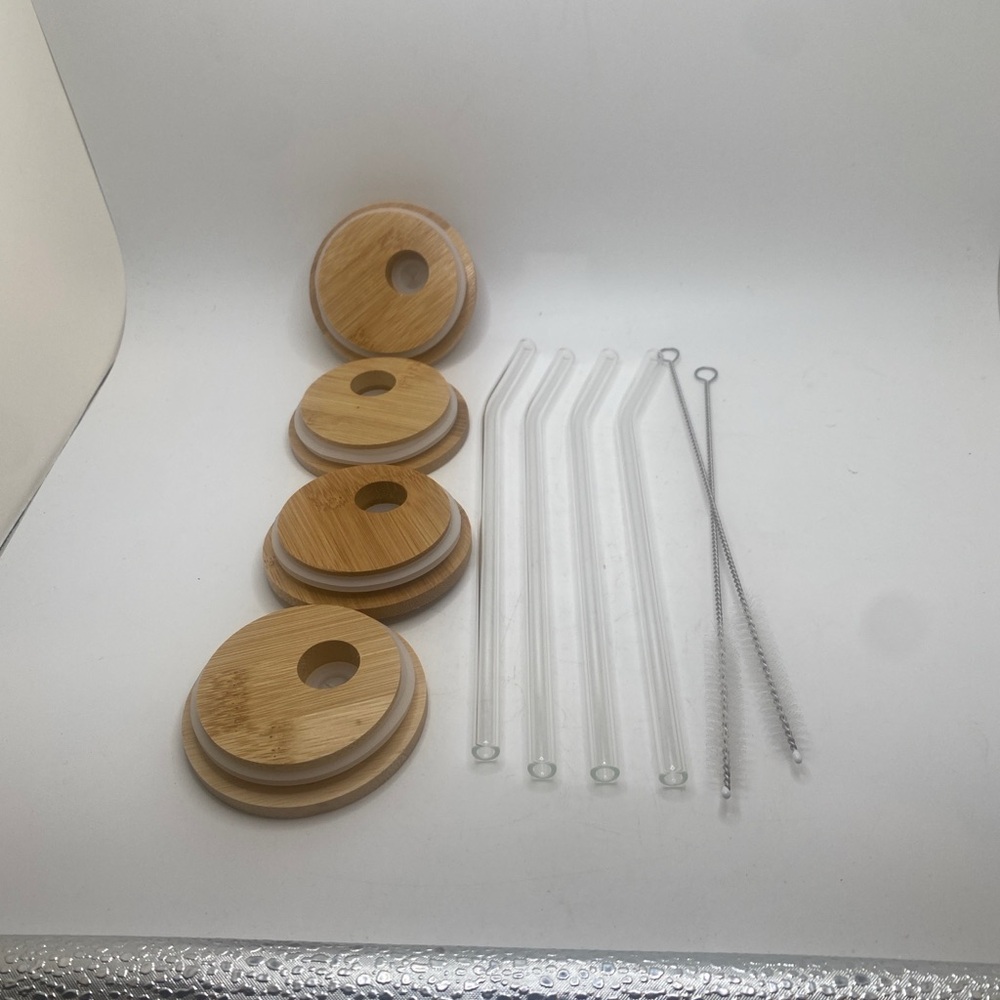 4-Pack Glass of 16oz Cups with Bamboo Lids & Straws + 2 Cleaning Brushes - Picture 7 of 8